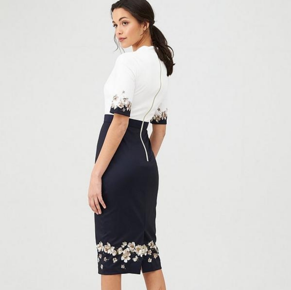 💥LAST 1💥NWT TED BAKER V NECK BODYCON DRESS - Picture 2 of 9